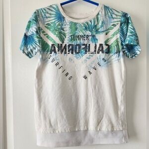Kid's California Surfing Waves Tropical Palm Print Mesh Hem Graphic Tee Size 110